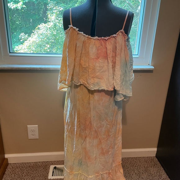 Tie Dye Maxi Dress Off the Shoulder - Picture 2 of 11